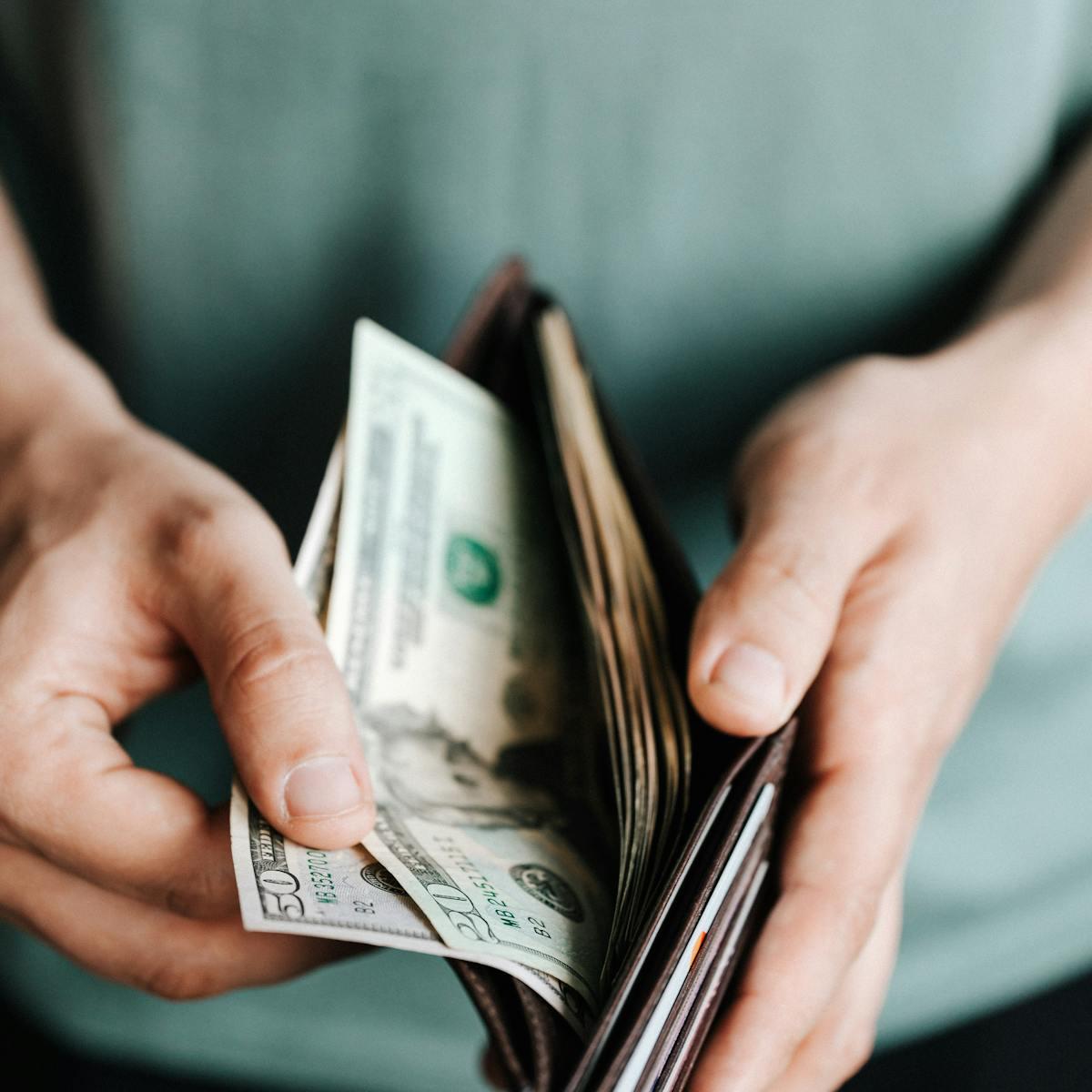 Salários e condições de trabalho na indústria têxtil